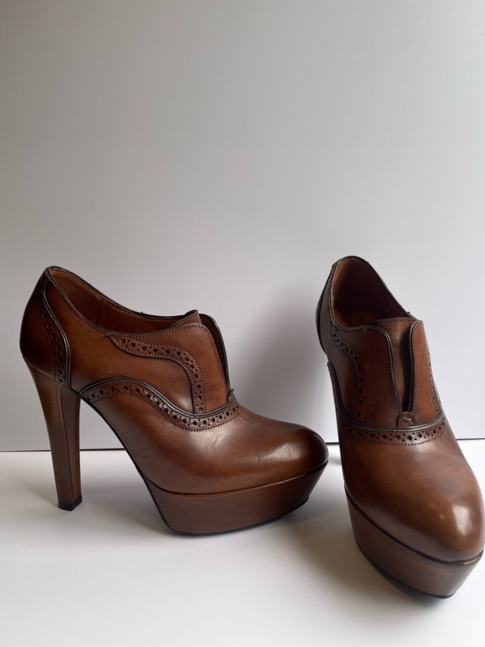 Cuadra Handmade Leather Platform High Heel Oxford Booties
